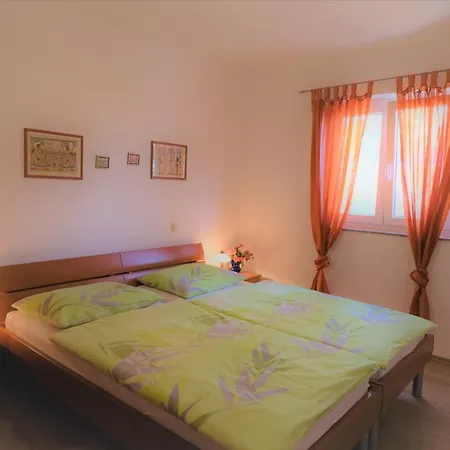 Coral, Klimno, Island Krk شقة كليمنو